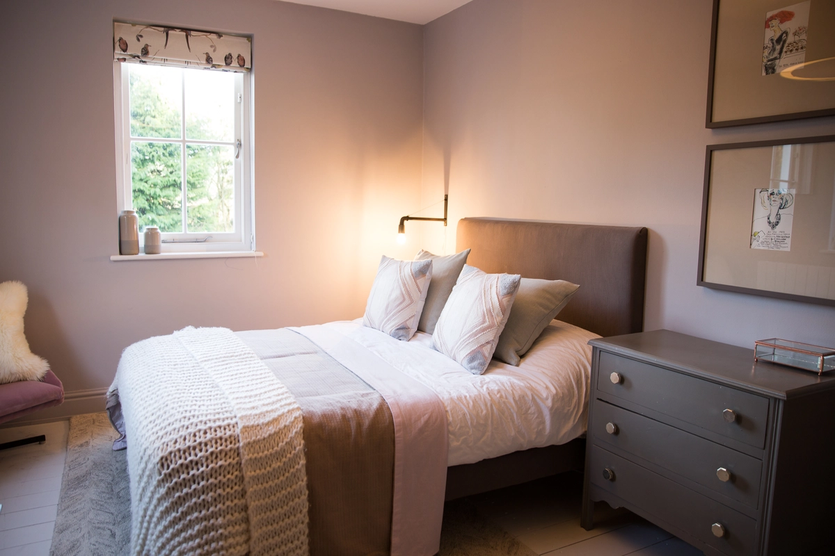 Dressing room 1 - Farnham interior design